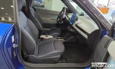 Mini Cooper 2024 0.4 Автомат в Москве № 167349, миниатюра 10