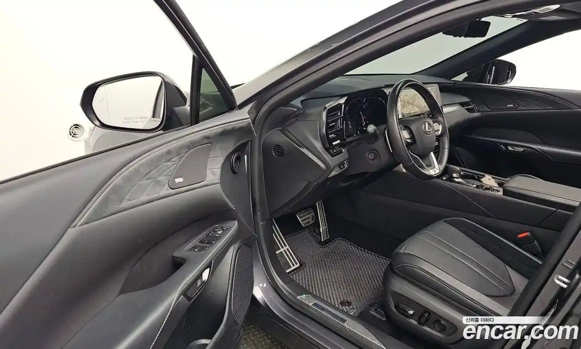 Lexus RX 2024 2.4 Автомат в Москве № 168058, фото 7