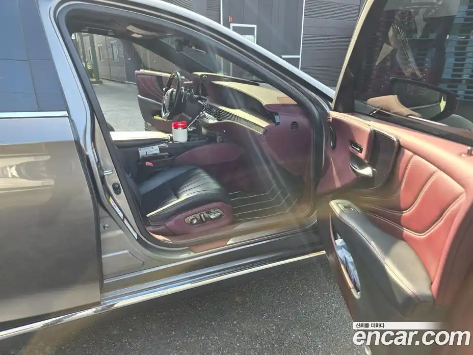 Lexus LS 2018 3.5 Автомат в Москве № 168327, фото 17