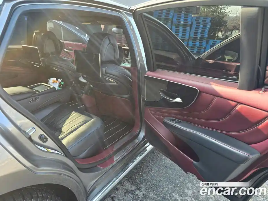 Lexus LS 2018 3.5 Автомат в Москве № 168327, фото 19