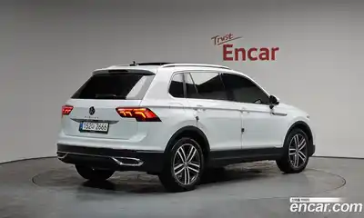 Volkswagen Tiguan, 2022