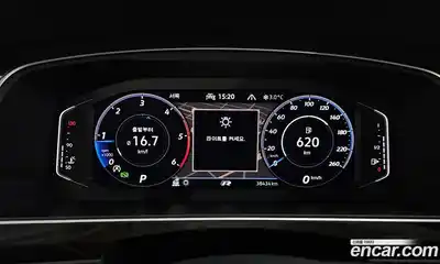 Volkswagen Tiguan 2022 2.0 Автомат в Москве № 168547, миниатюра 7