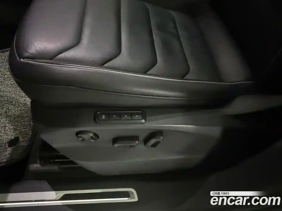 Volkswagen Tiguan 2023 2.0 Автомат в Москве № 169169, фото 13