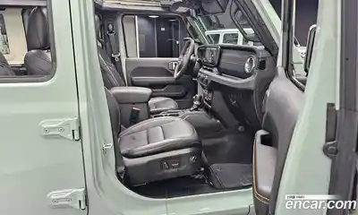 Jeep Wrangler 2024 2.0 Автомат в Москве № 169497, миниатюра 5