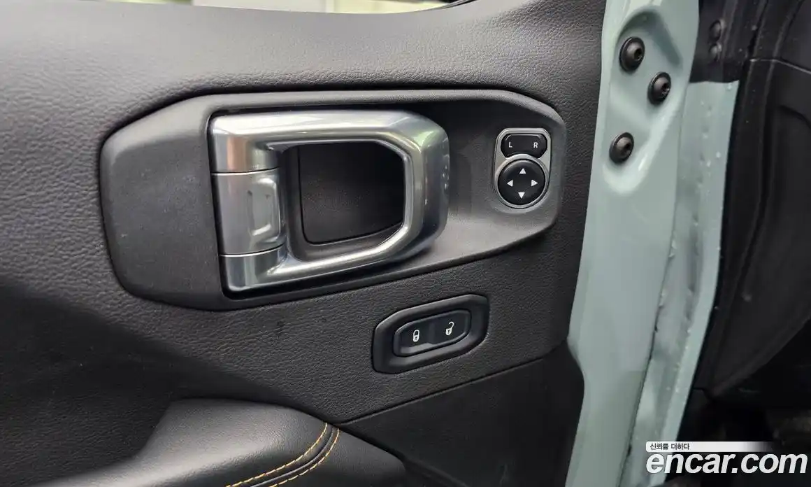 Jeep Wrangler 2024 2.0 Автомат в Москве № 169497, фото 9