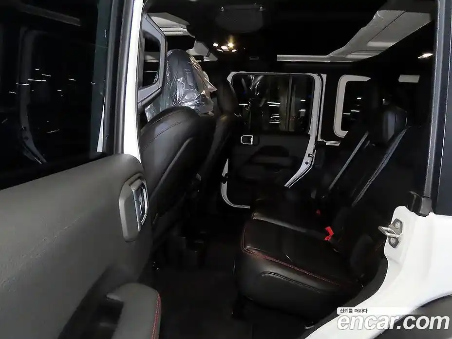 Jeep Wrangler 2021 2.0 Автомат в Москве № 169945, фото 7