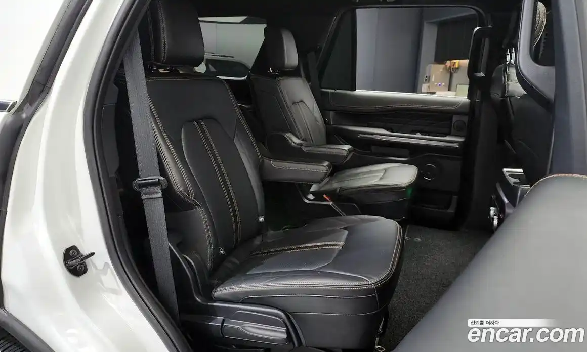Ford Expedition 2022 3.5 Автомат в Москве № 170769, фото 12