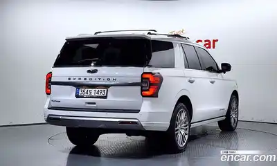 Ford Expedition 2022 3.5 Автомат в Москве № 170769, миниатюра 2
