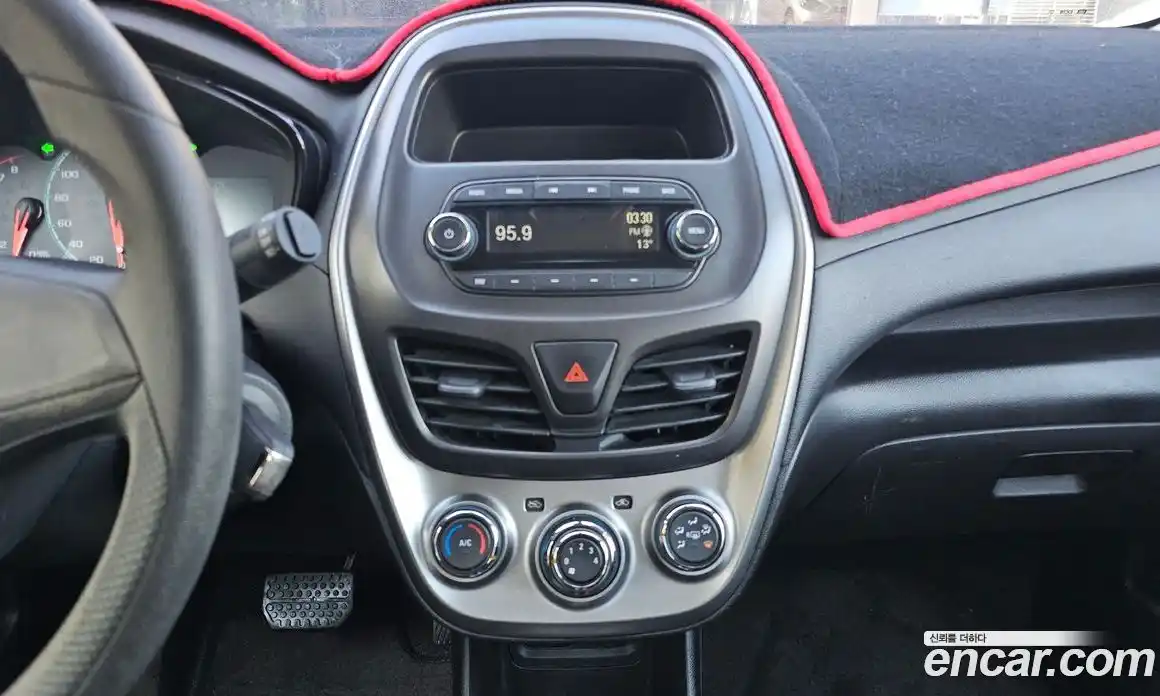 Chevrolet Spark 2017 1.0 Автомат в Москве № 173120, фото 15