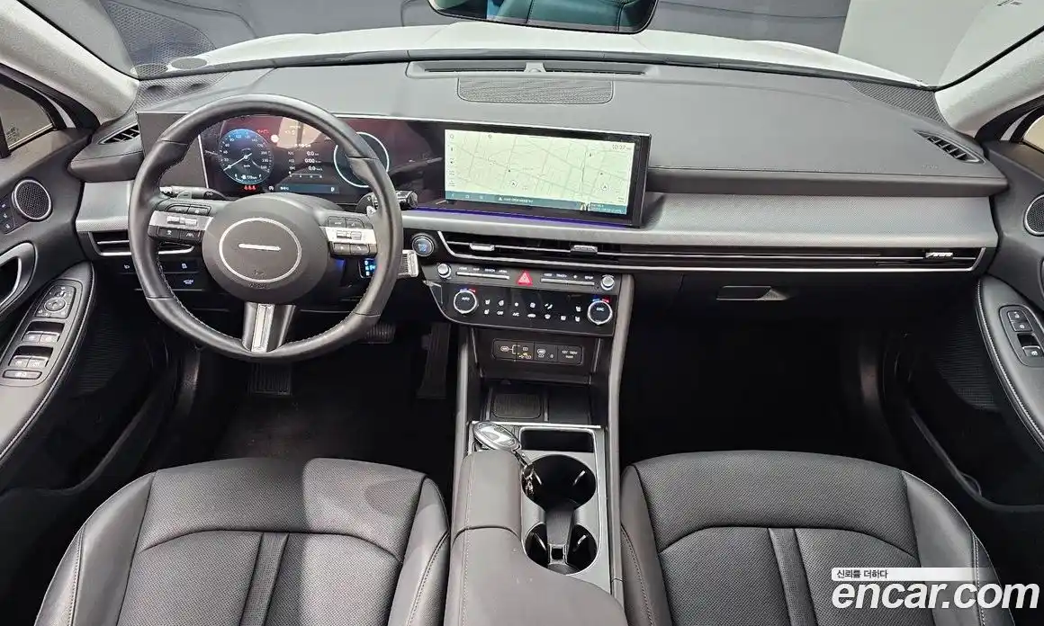 Hyundai Sonata 2025 1.6 Автомат в Москве № 1731, фото 16