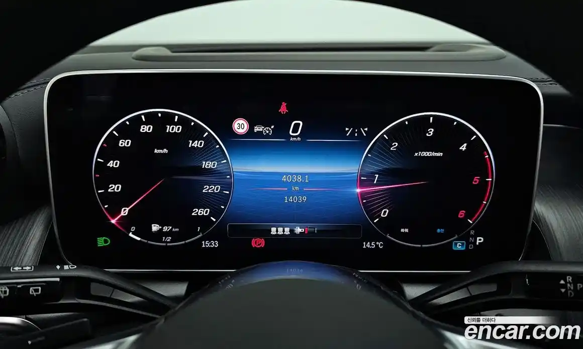 Mercedes-Benz GLC-Class 2024 2.0 Автомат в Москве № 173343, фото 13