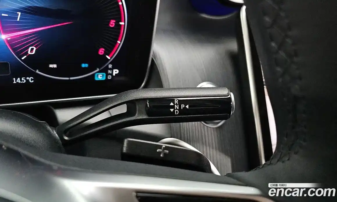 Mercedes-Benz GLC-Class 2024 2.0 Автомат в Москве № 173343, фото 16