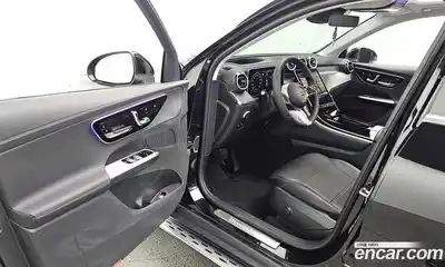Mercedes-Benz GLC-Class 2024 2.0 Автомат в Москве № 173343, миниатюра 4