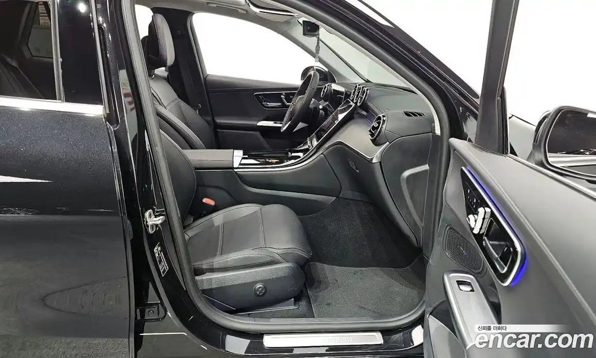 Mercedes-Benz GLC-Class 2024 2.0 Автомат в Москве № 173343, фото 10