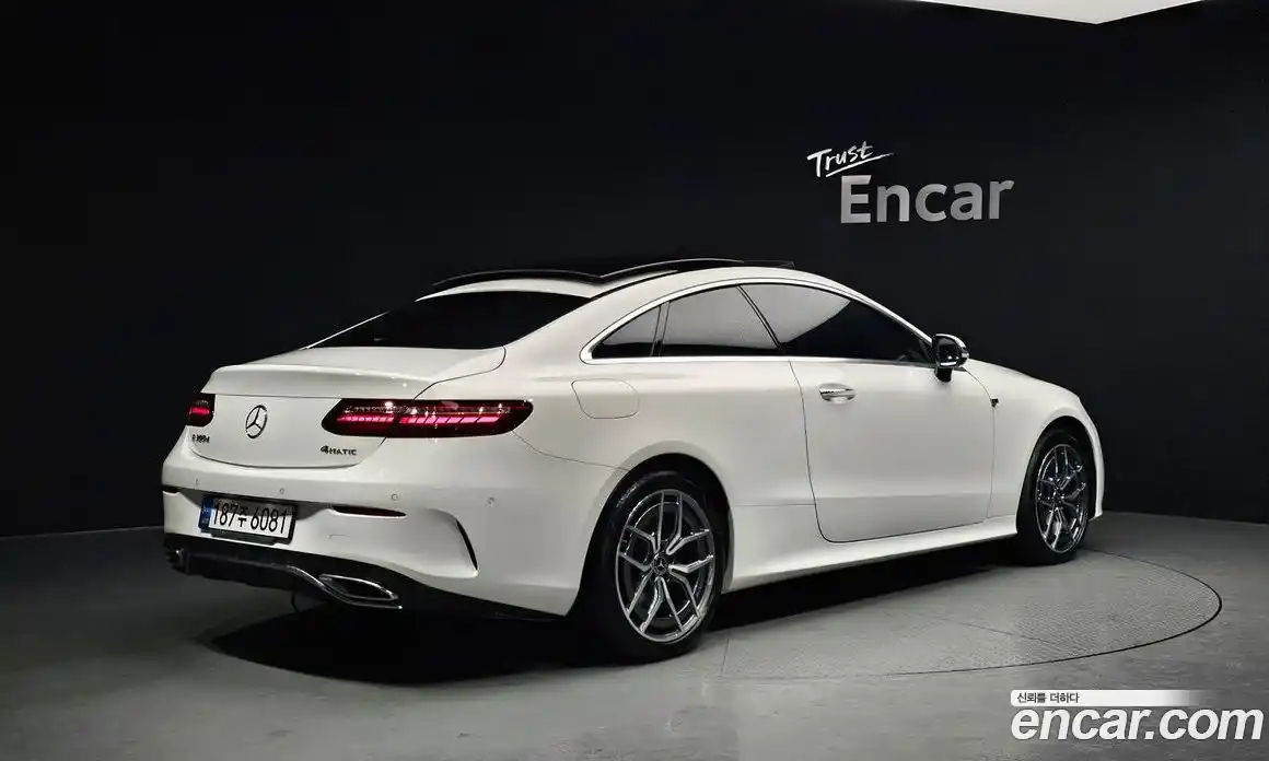 Mercedes-Benz E-Class 2022 2.0 Автомат в Москве № 173483, фото 3