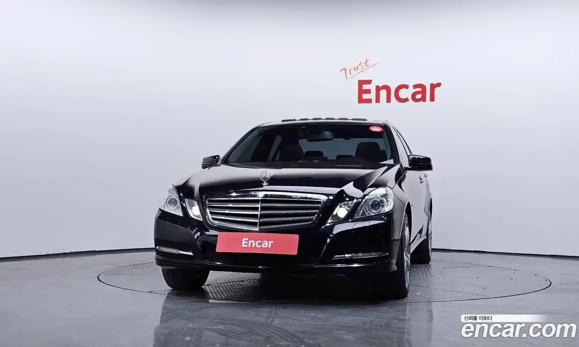 Mercedes-Benz E-Class 2011 1.8 Автомат в Москве № 178265, фото 14