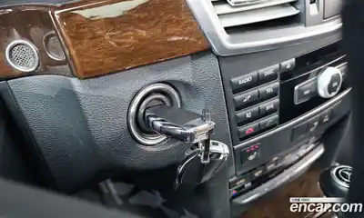 Mercedes-Benz E-Class 2011 1.8 Автомат в Москве № 178265, миниатюра 6