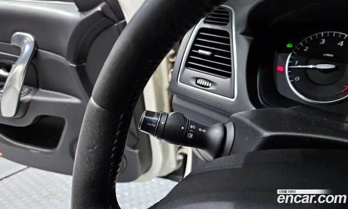 Renault SM5 2011 2.0 Автомат в Москве № 181428, фото 19