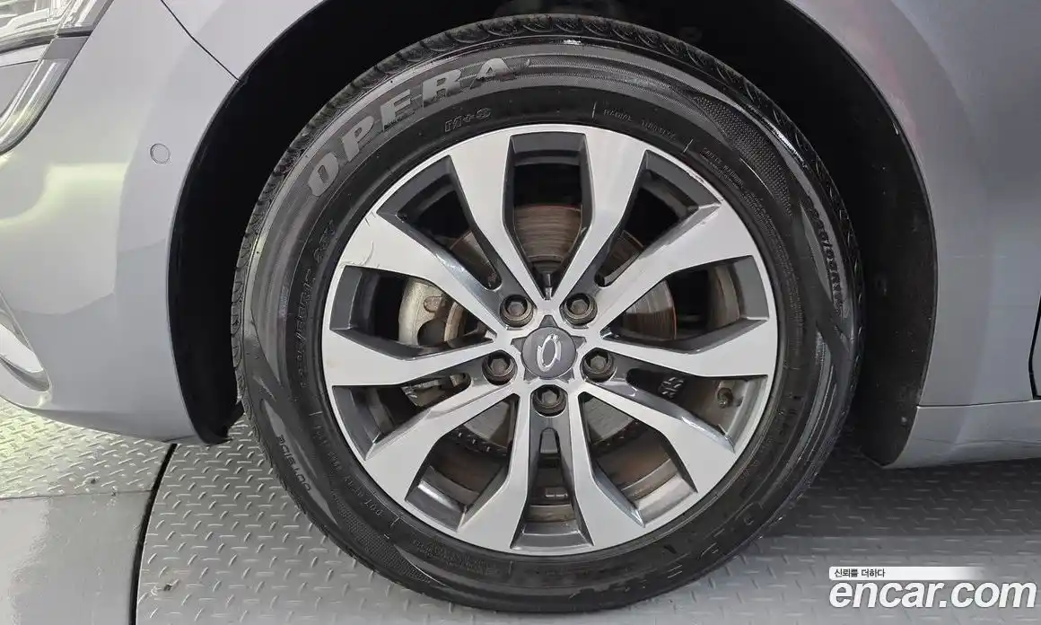 Renault SM6 2023 2.0 Автомат в Москве № 184202, фото 10