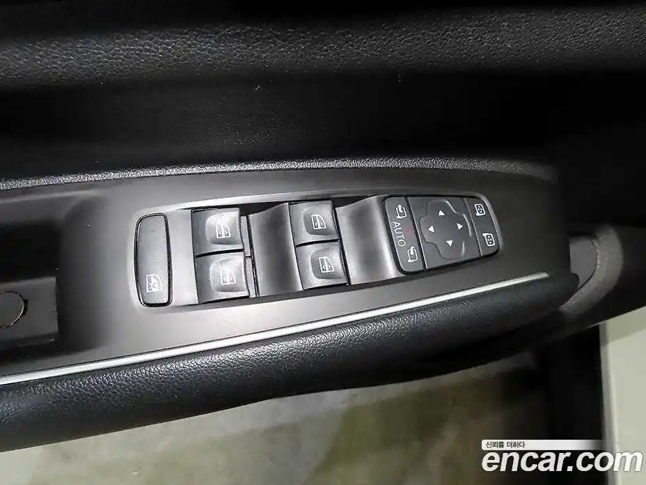 Renault QM6 2023 2.0 Вариатор в Москве № 185622, фото 13