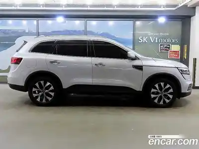 Renault QM6 2023 2.0 Вариатор в Москве № 185622, миниатюра 3