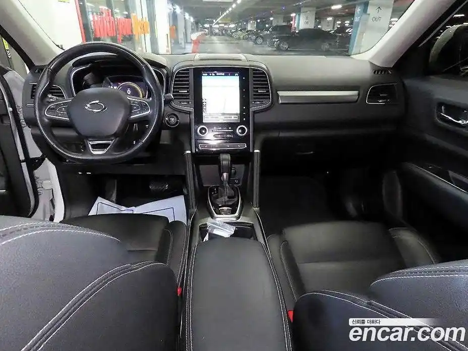 Renault QM6 2023 2.0 Вариатор в Москве № 185622, фото 10