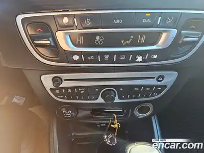 Renault SM3 2012 1.6 Автомат в Москве № 186602, миниатюра 12