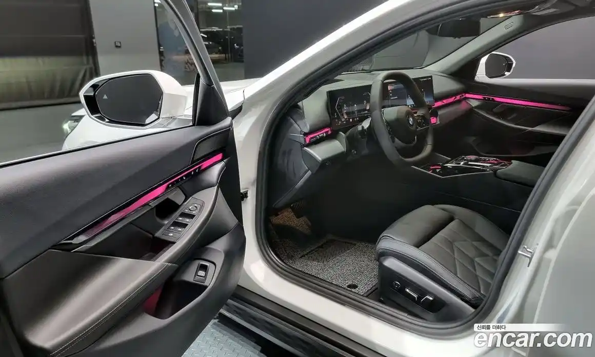 BMW 5-Series 2025 2.0 Автомат в Москве № 187013, фото 13