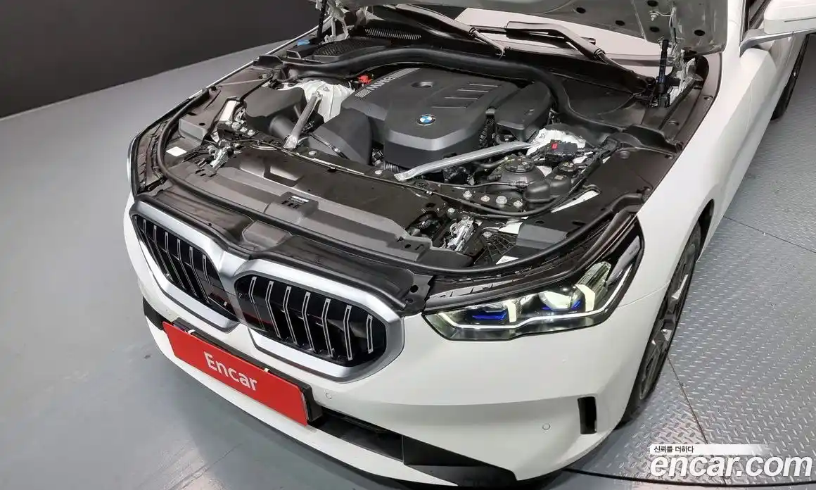 BMW 5-Series 2025 2.0 Автомат в Москве № 187013, фото 15