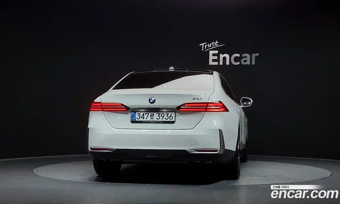 BMW 5-Series 2025 2.0 Автомат в Москве № 187013, фото 19