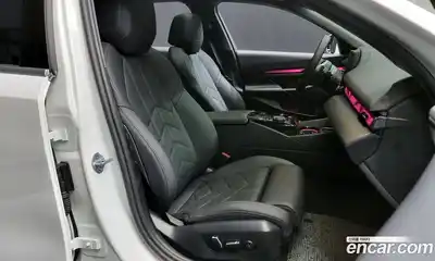 BMW 5-Series 2025 2.0 Автомат в Москве № 187013, миниатюра 10