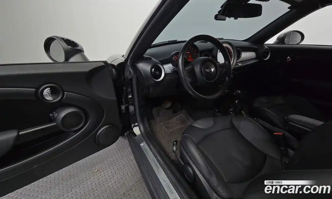 Mini Roadster 2015 1.6 Автомат в Москве № 187920, фото 7