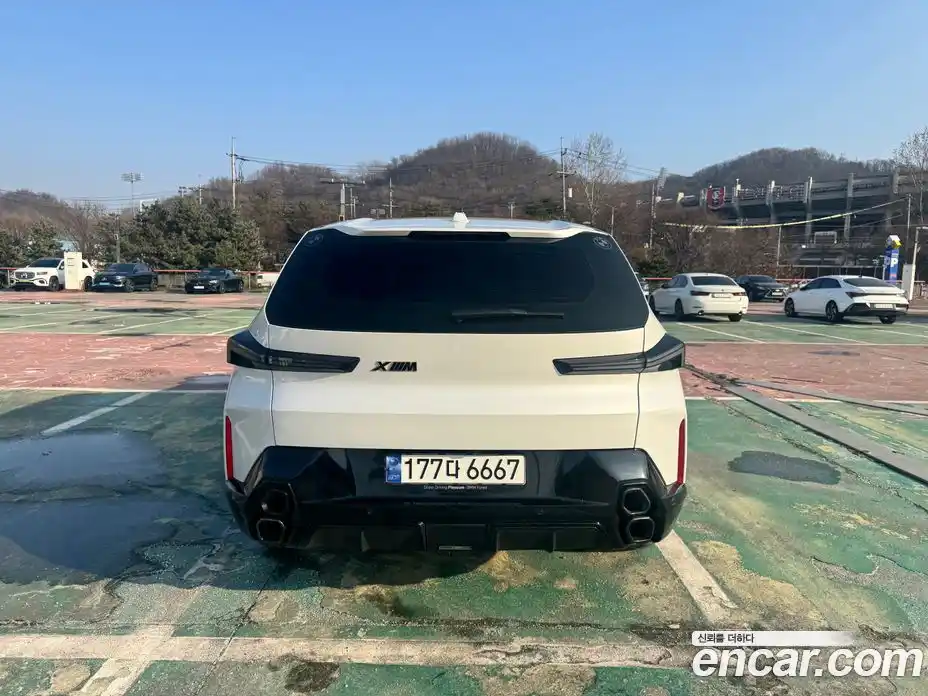 BMW XM 2024 4.4 Автомат в Москве № 187969, фото 3