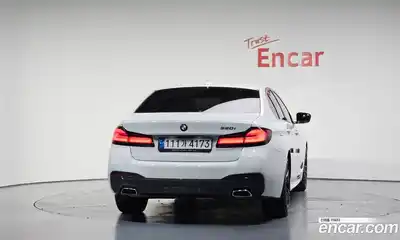BMW 5-Series, 2022