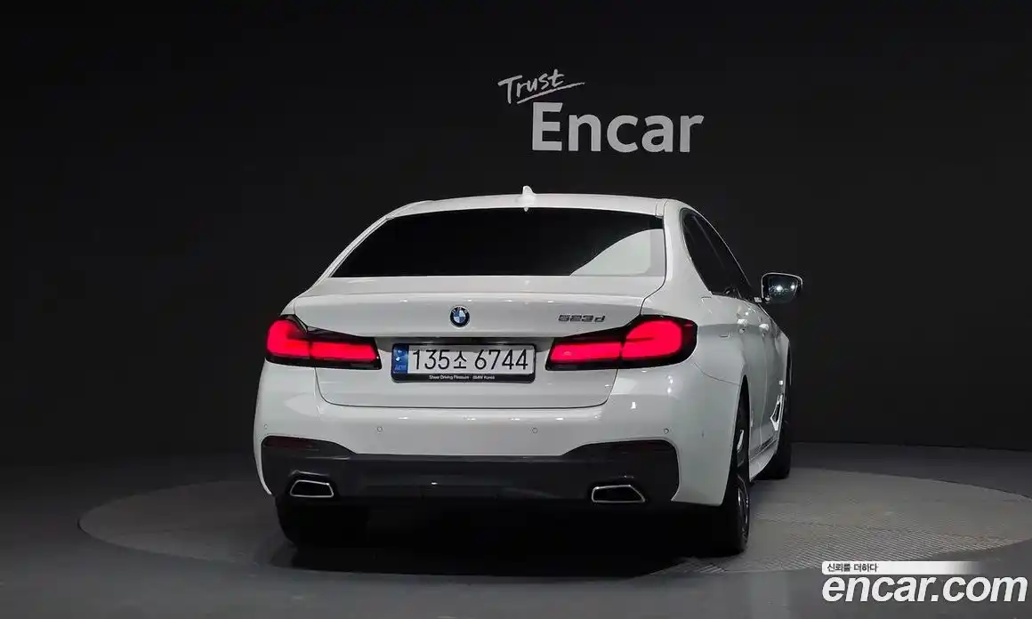 BMW 5-Series 2023 2.0 Автомат в Москве № 192942, фото 20