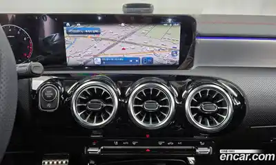 Mercedes-Benz CLA-Class 2025 2.0 Автомат в Москве № 193658, миниатюра 2