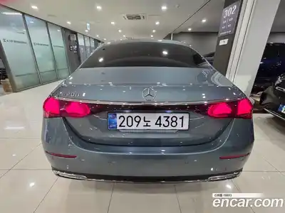 Mercedes-Benz E-Class 2025 2.0 Автомат в Москве № 193917, миниатюра 4