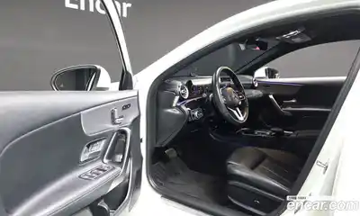 Mercedes-Benz A-Class 2021 1.9 Автомат в Москве № 194123, миниатюра 11