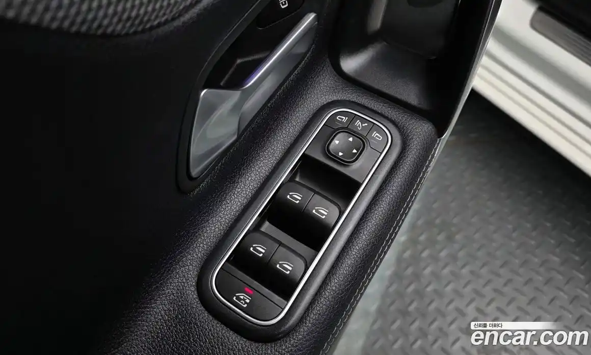 Mercedes-Benz A-Class 2021 1.9 Автомат в Москве № 194123, фото 19