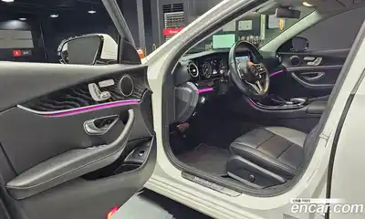 Mercedes-Benz E-Class 2020 1.9 Автомат в Москве № 194411, миниатюра 11