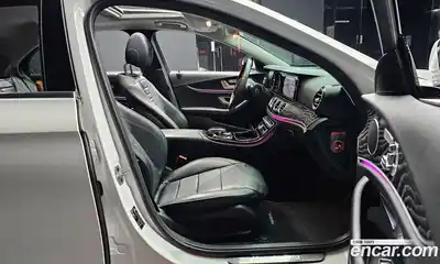 Mercedes-Benz E-Class 2020 1.9 Автомат в Москве № 194411, миниатюра 10