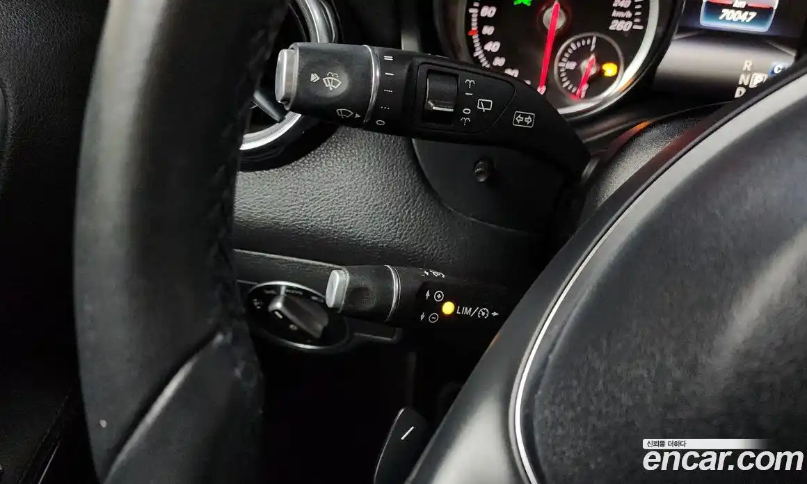 Mercedes-Benz GLA-Class 2018 2.0 Автомат в Москве № 194551, фото 14