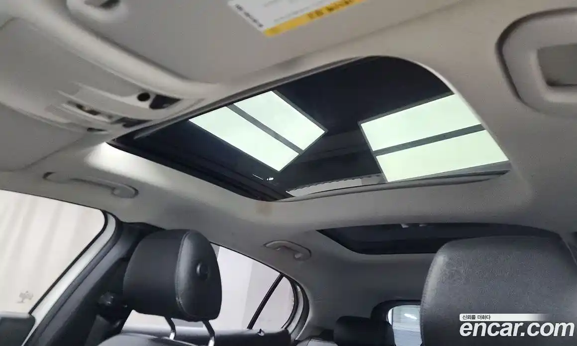 Mercedes-Benz GLA-Class 2018 2.0 Автомат в Москве № 194551, фото 16