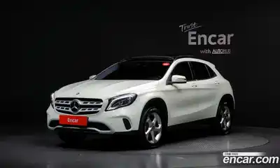 Mercedes-Benz GLA-Class 2018 2.0 Автомат в Москве № 194551, миниатюра 3