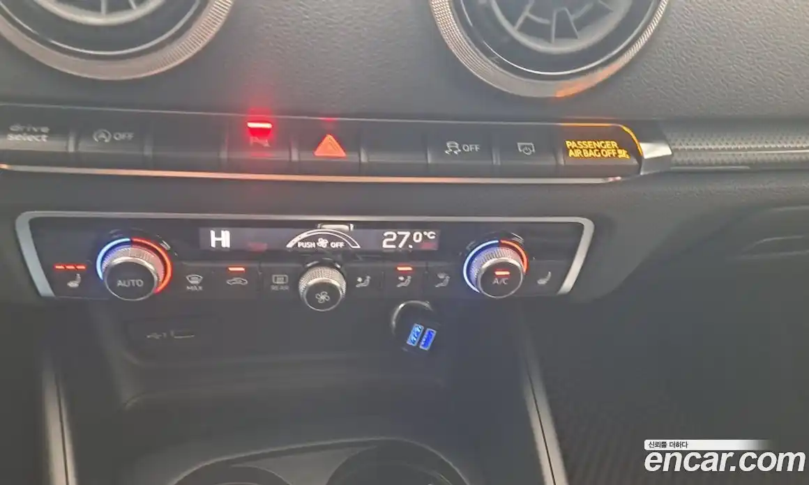 Audi A3 2018 2.0 Автомат в Москве № 196209, фото 11