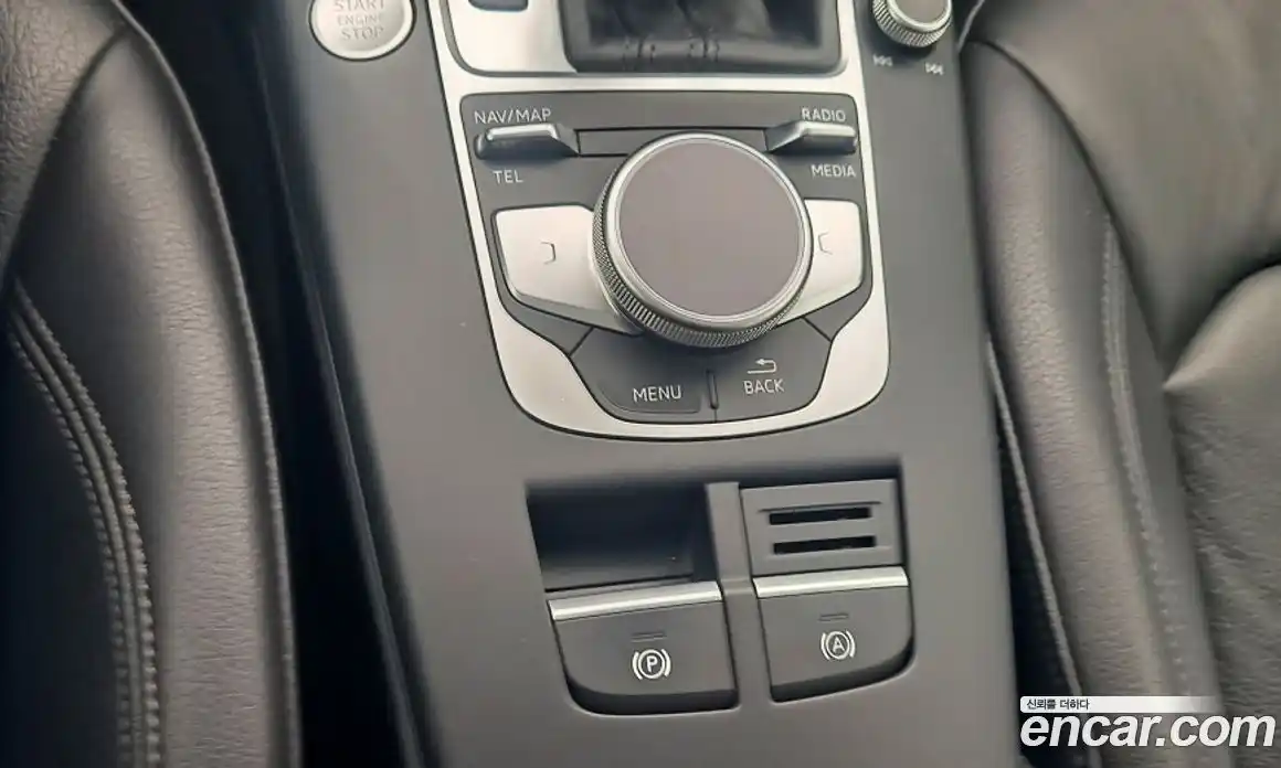 Audi A3 2018 2.0 Автомат в Москве № 196209, фото 13