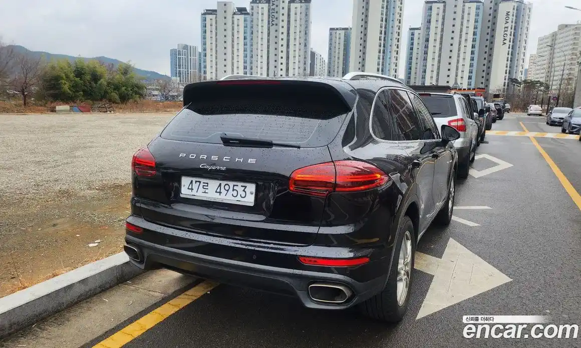 Porsche Cayenne 2015 3.0 Автомат в Москве № 197297, фото 3