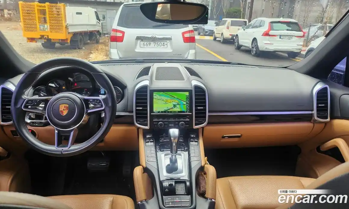 Porsche Cayenne 2015 3.0 Автомат в Москве № 197297, фото 6