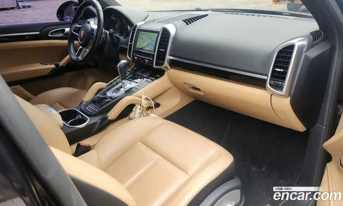 Porsche Cayenne 2015 3.0 Автомат в Москве № 197297, фото 7