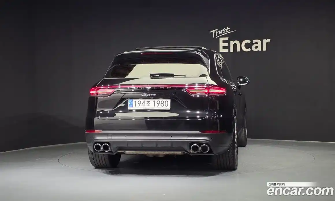 Porsche Cayenne 2023 3.0 Автомат в Москве № 197494, фото 17